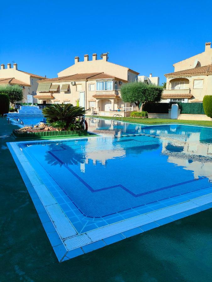 Casa De Buenos Dias Apartamento Torrevieja Exterior foto